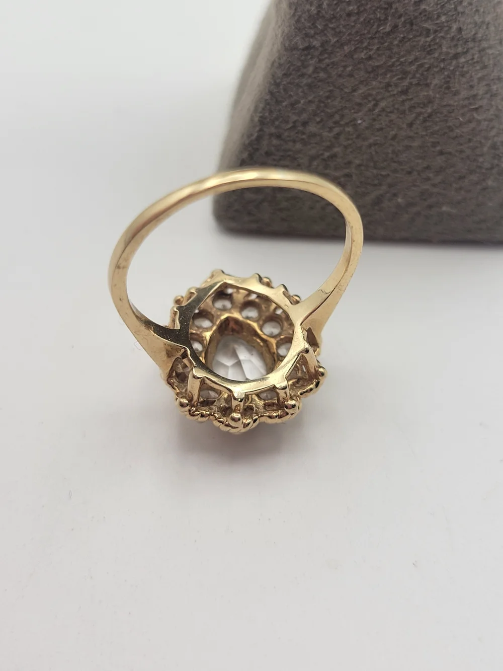 Vintage W/5 14K Cocktail Statement Ring with clear ornate Scalloped Halo Design
